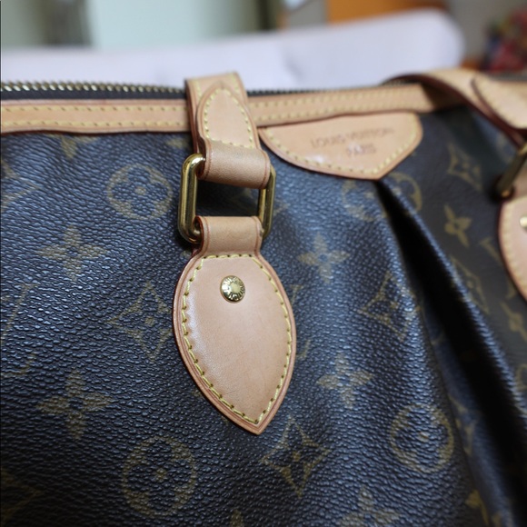 Louis Vuitton Palermo PM - Picture 9 of 16